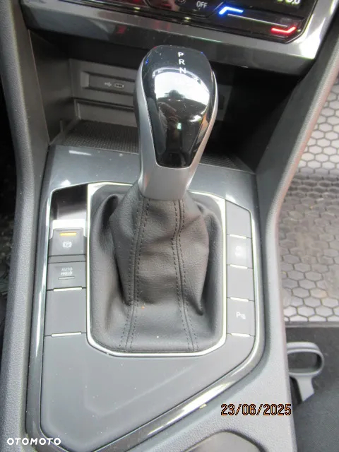 Volkswagen Tiguan 2.0 TDI SCR Life DSG - 27