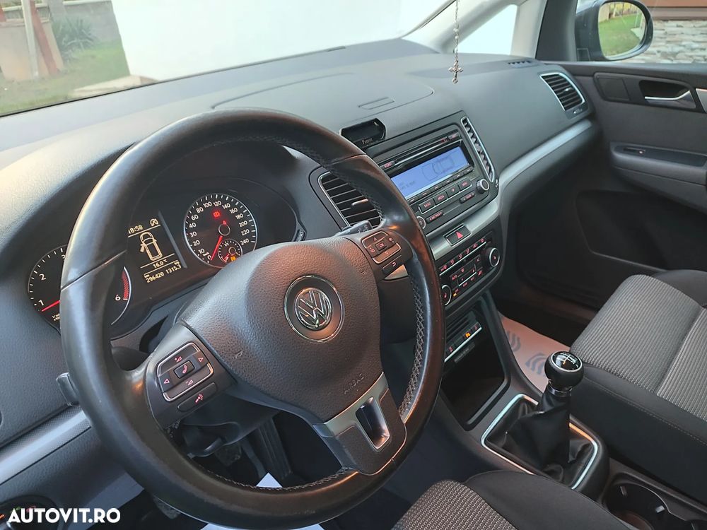 Volkswagen Sharan 2.0 TDI DPF BlueMotion Comfortline - 8