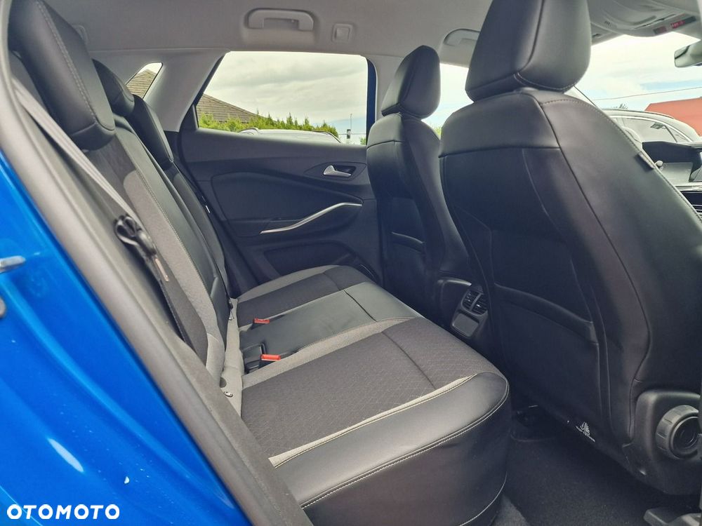 Opel Grandland 1.6 T PHEV Business Elegance - 25
