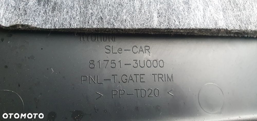 Tapicerka osłona klapy bagażnika Kia Sportage III 81751-3U000 - 8