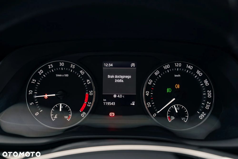 Skoda Octavia 2.0 TDI Ambition - 38