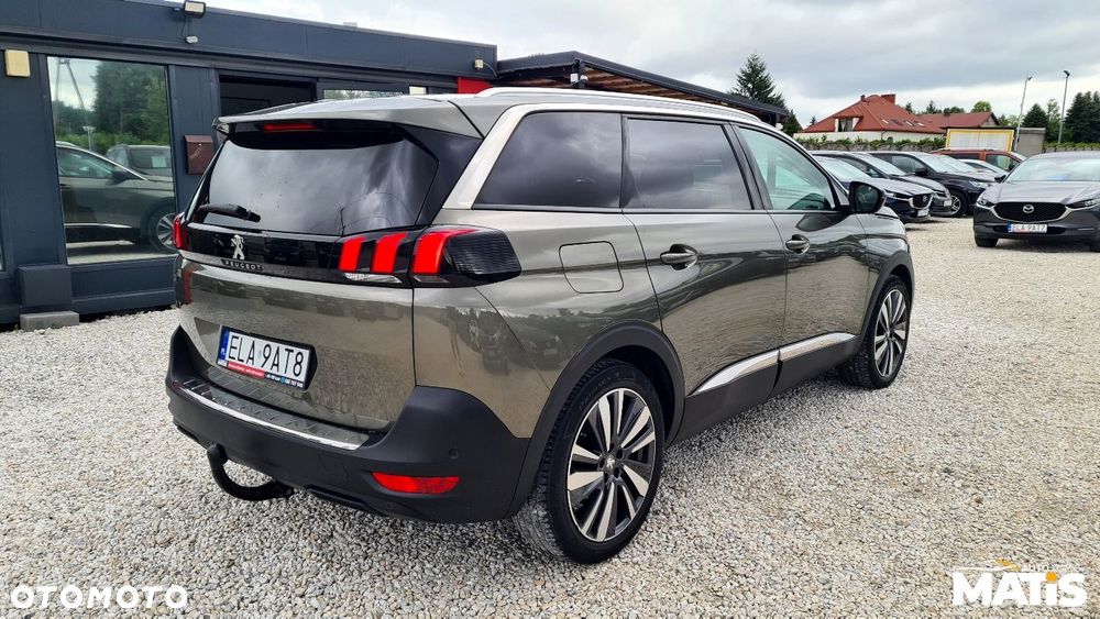 Peugeot 5008 - 2