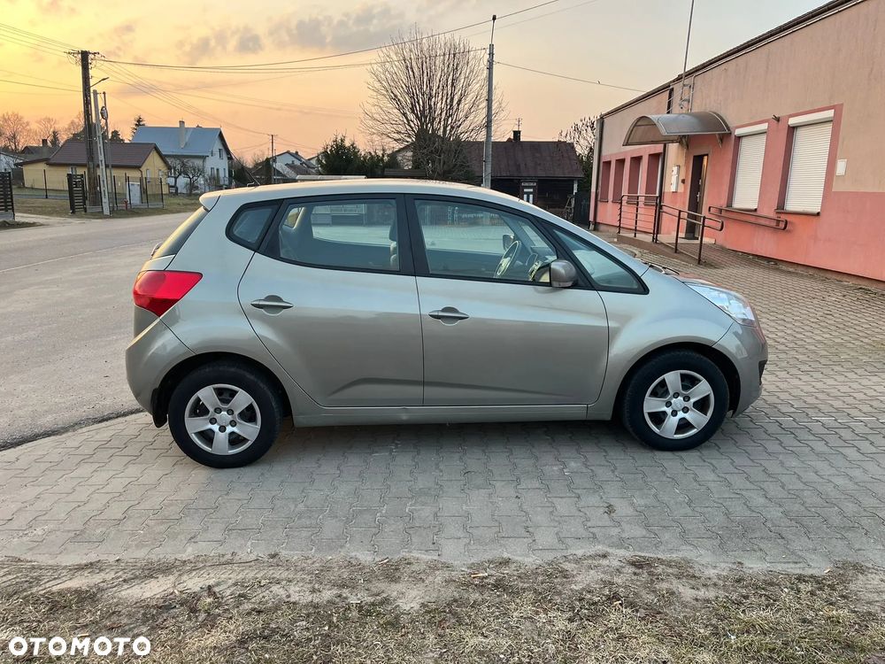 Kia Venga 1.6 CVVT Automatik Platinum Edition - 10