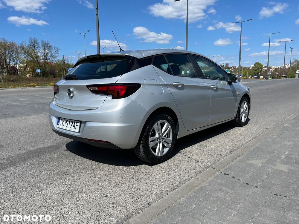 Opel Astra 1.2 T Elegance S&S - 3
