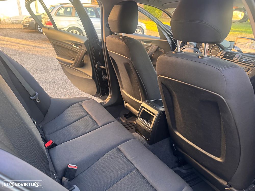 BMW 116 d EfficientDynamics - 4