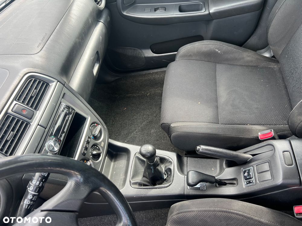 Subaru Impreza 2.0 GX - 10