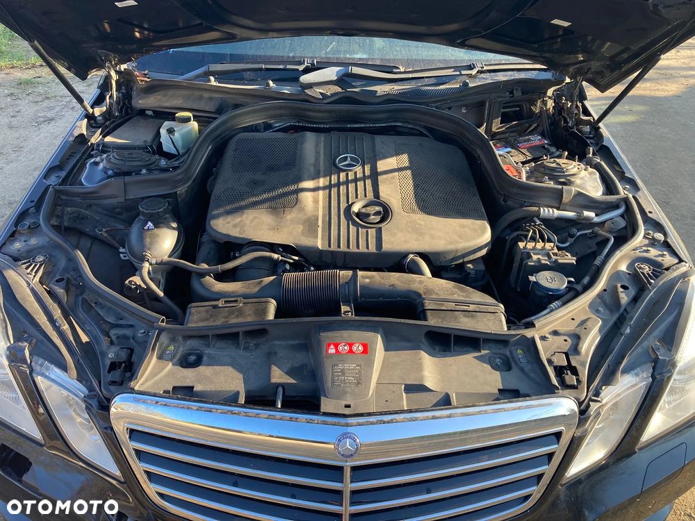 Mercedes-Benz Klasa E 200 BlueTEC 7G-TRONIC Avantgarde - 13