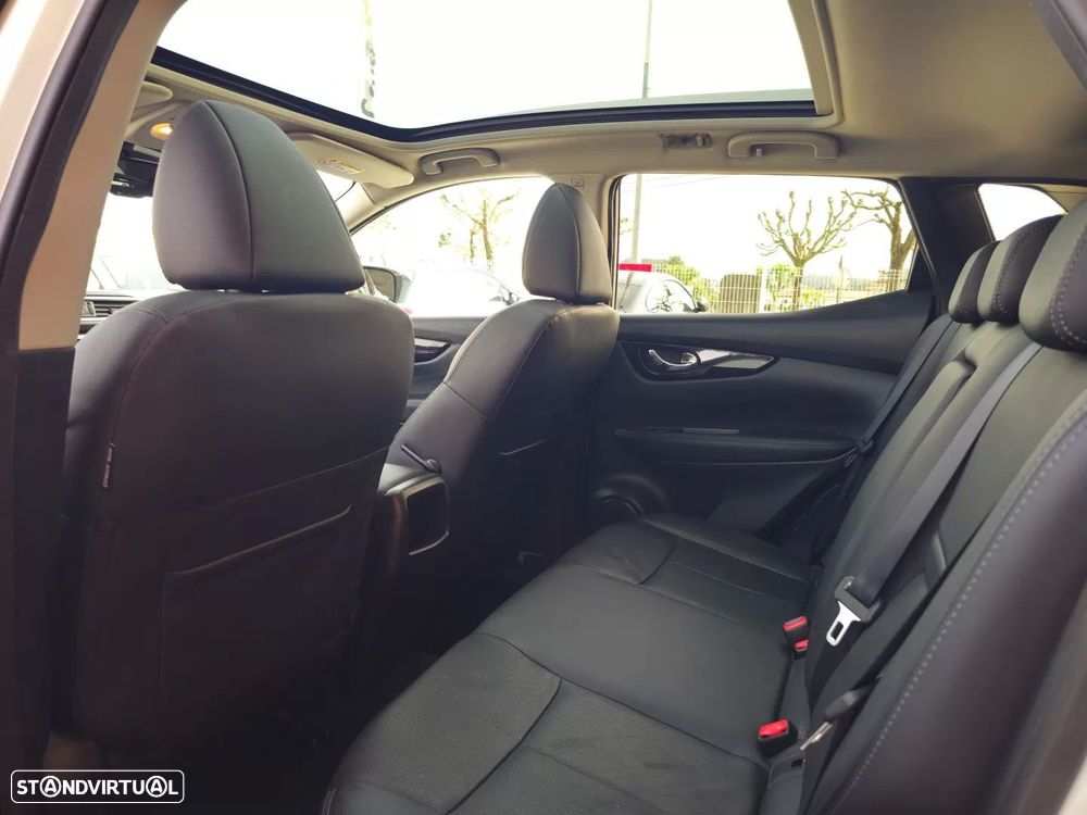 Nissan Qashqai 1.6 dCi Tekna Premium Bose - 11