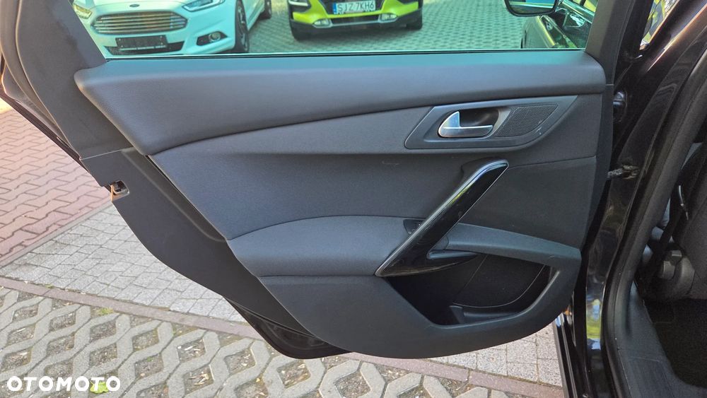 Peugeot 508 BlueHDi 150 Stop&Start Allure - 27