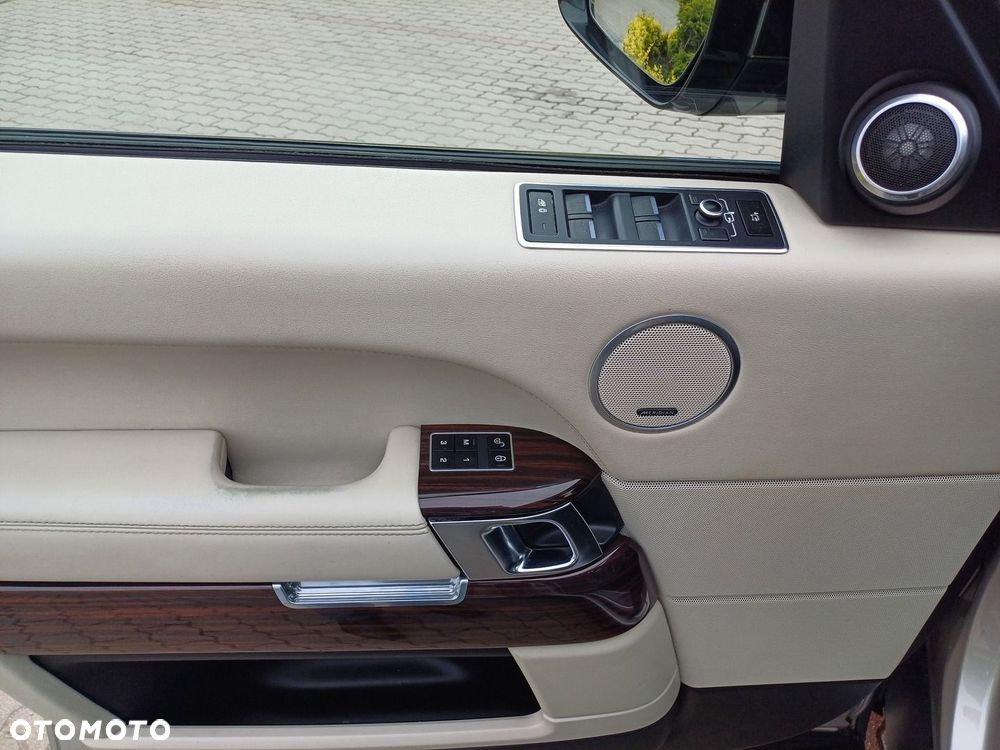 Land Rover Range Rover 4.4SD V8 Vogue EU6 - 24