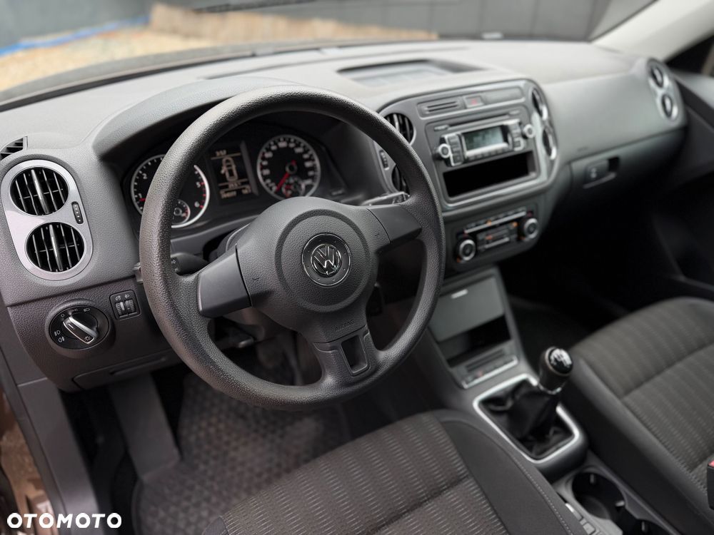 Volkswagen Tiguan 2.0 TDI DPF BlueMotion Technology Cup Sport & Style - 16