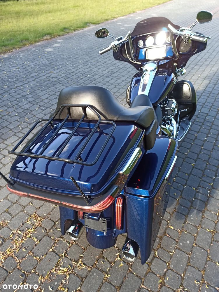 Harley-Davidson Touring Electra Glide - 14