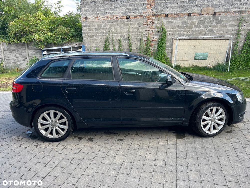 Audi A3 Sportback 1.8 TFSI Attraction - 3