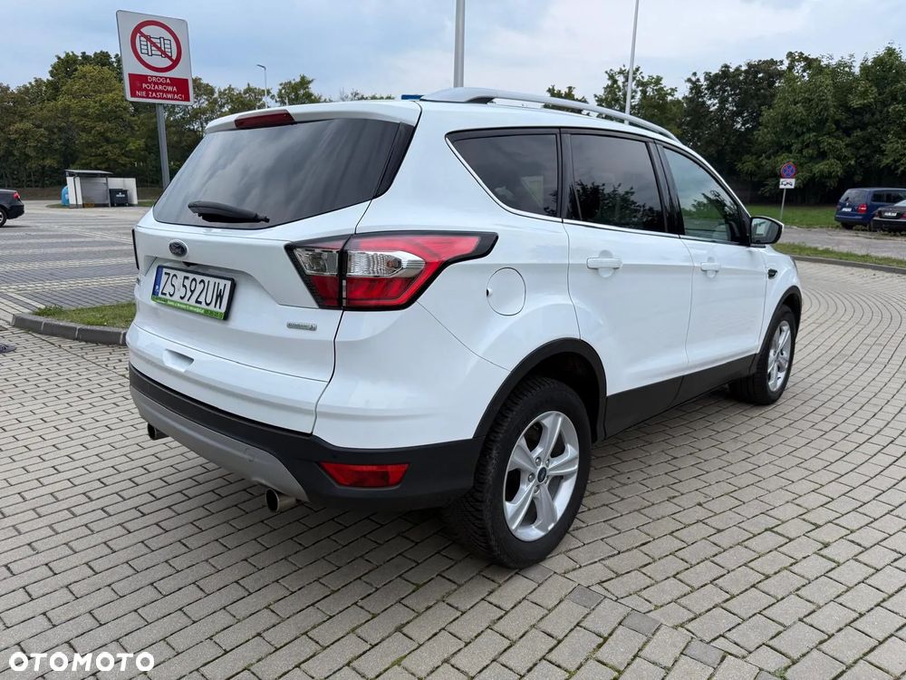 Ford Kuga 1.5 EcoBoost FWD Titanium - 20