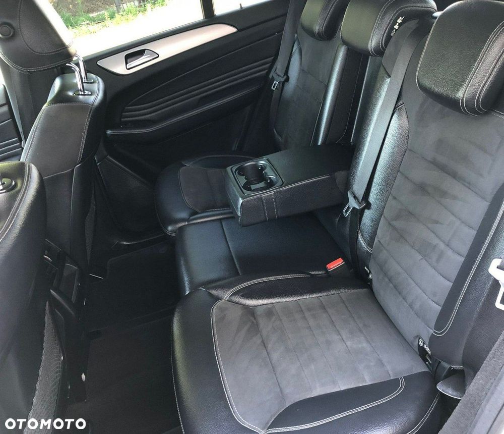 Mercedes-Benz ML - 9