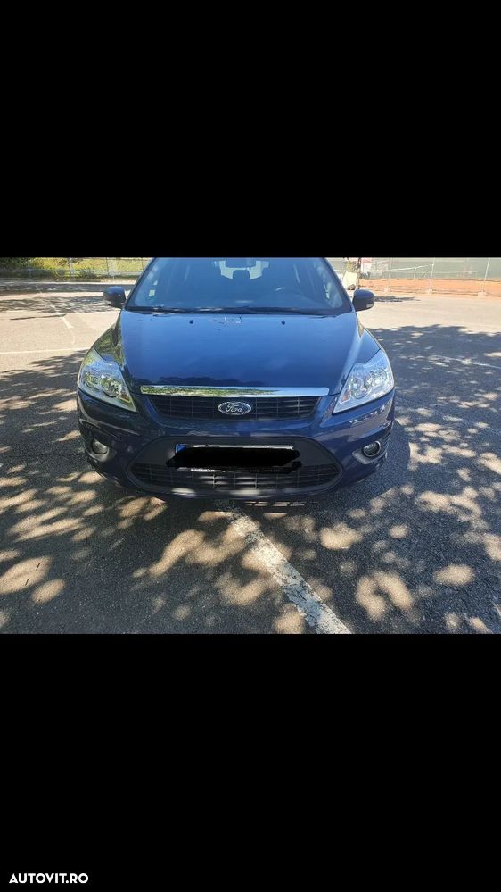 Ford Focus 1.6i Ti-VCT Ghia - 1