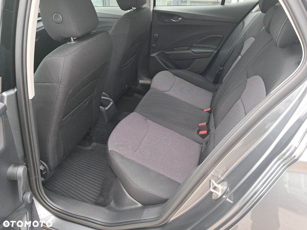 Skoda Fabia 1.0 TSI Drive DSG - 13