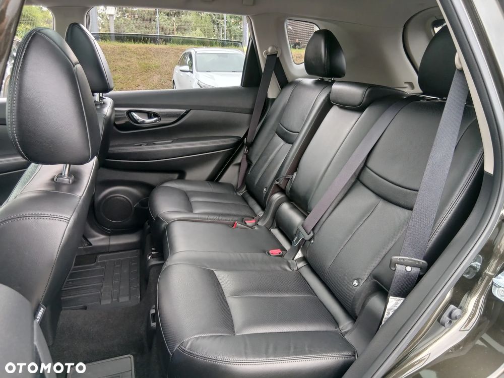 Nissan X-Trail 1.6 DCi Tekna 4WD - 17