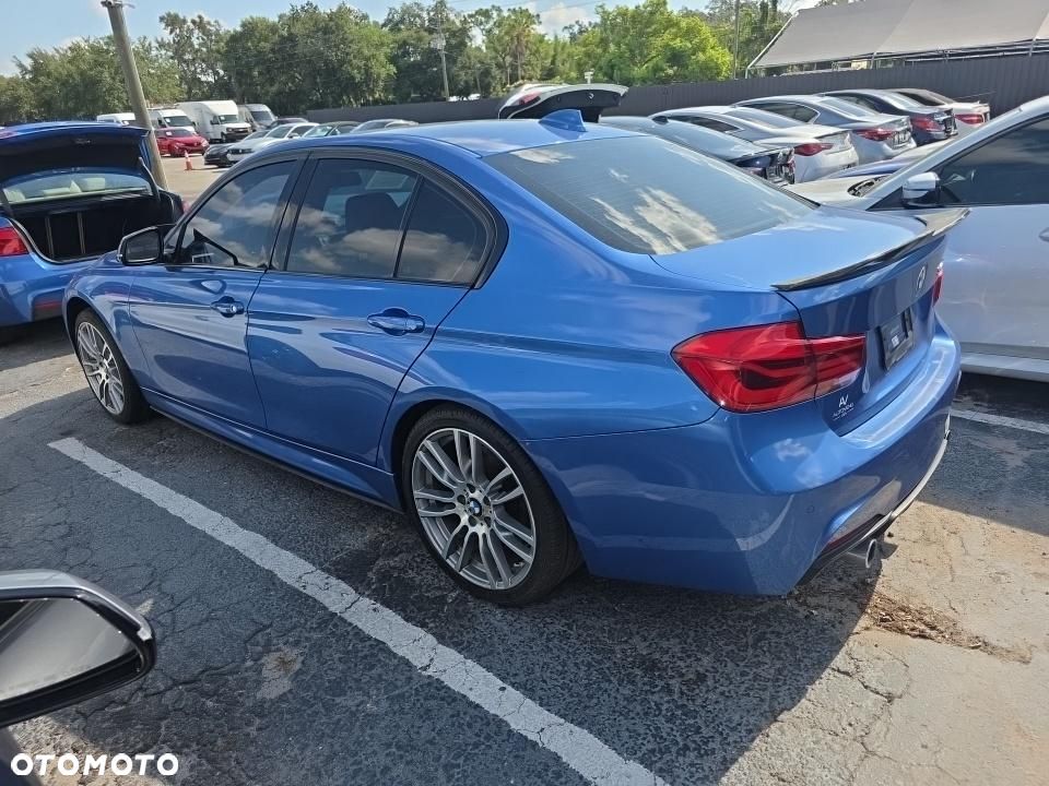 BMW Seria 3 340i M Sport - 5