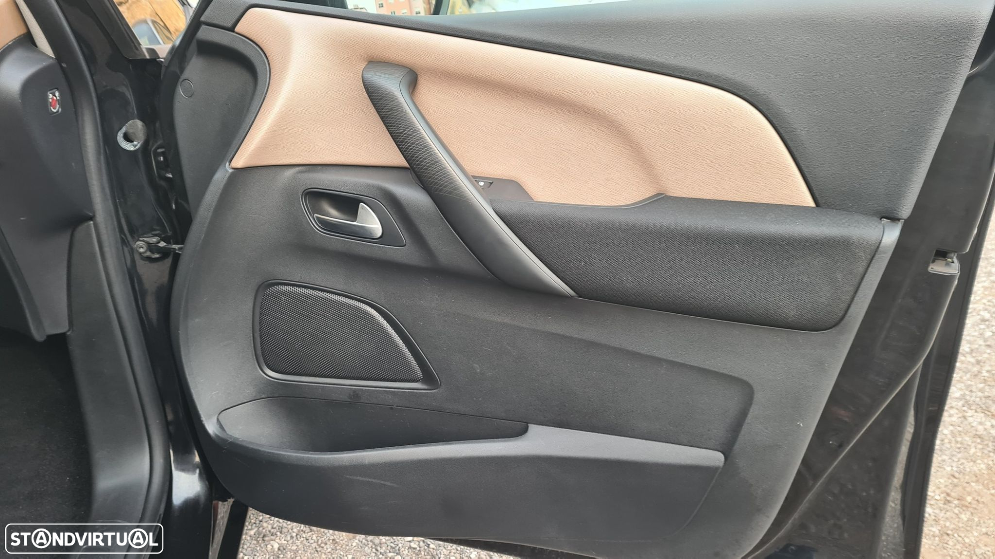 Citroën C4 Grand Picasso 1.6 BlueHDi Exclusive - 35
