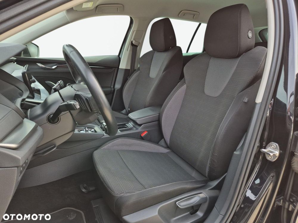 Skoda Octavia 1.5 TSI e-Tec Ambition DSG - 11