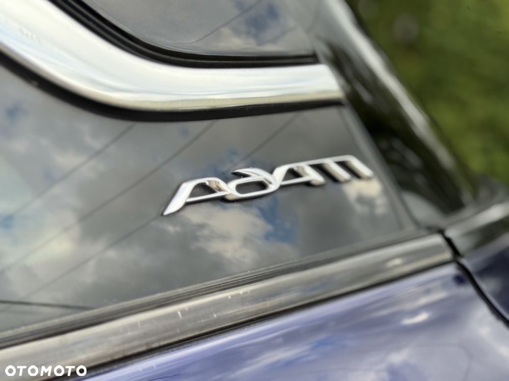 Opel Adam 1.0 T SIDI GPF Jam Unlimited S&S - 9