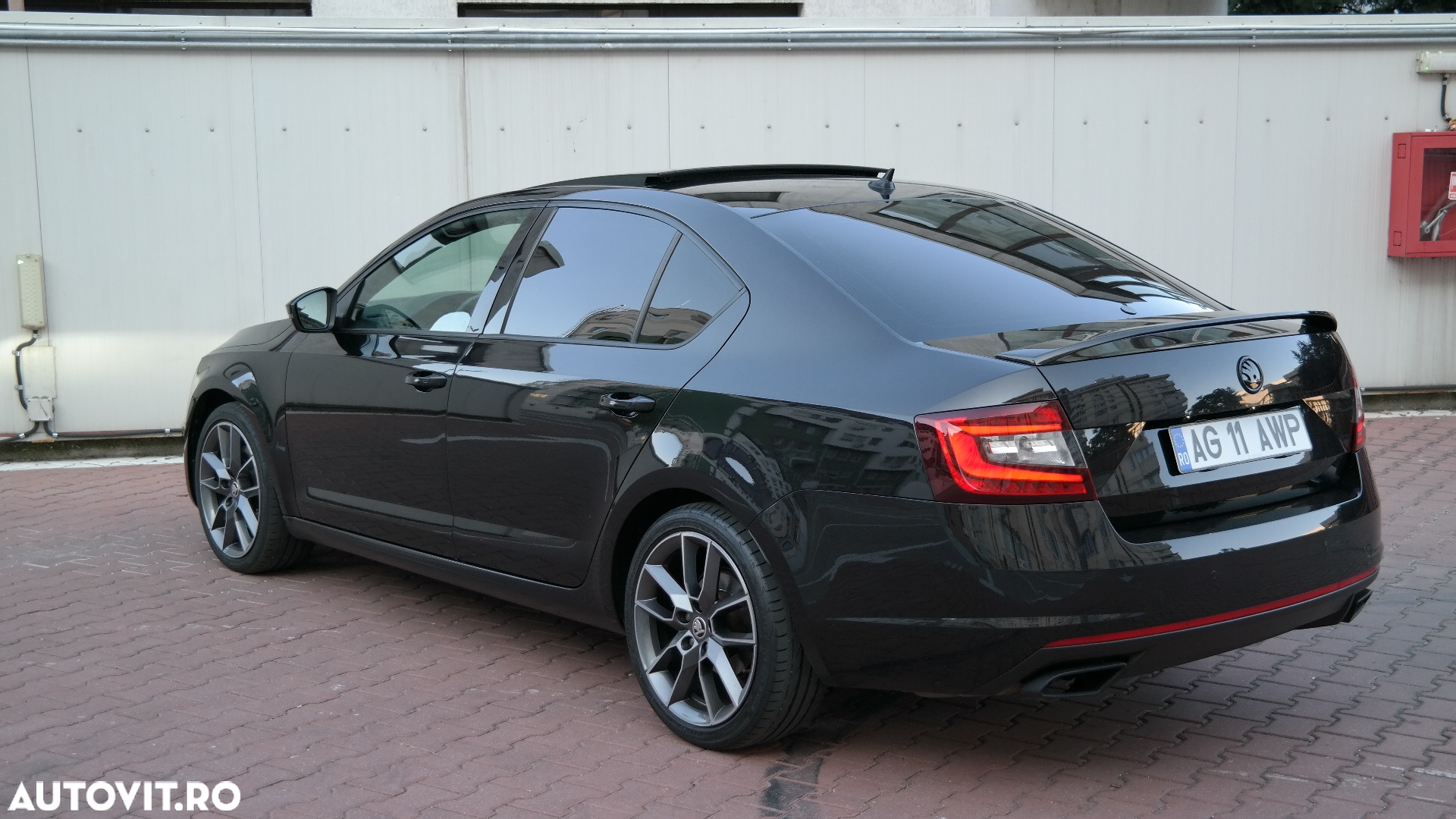 Skoda Octavia 2.0 TDI RS DSG - 7