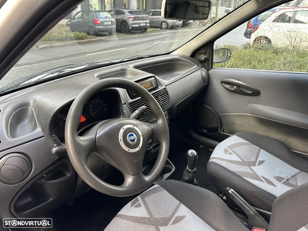 Fiat Punto 1.3 JTD - 11