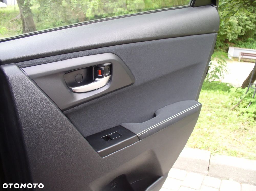 Toyota Auris 1.6 Valvematic Executive - 16