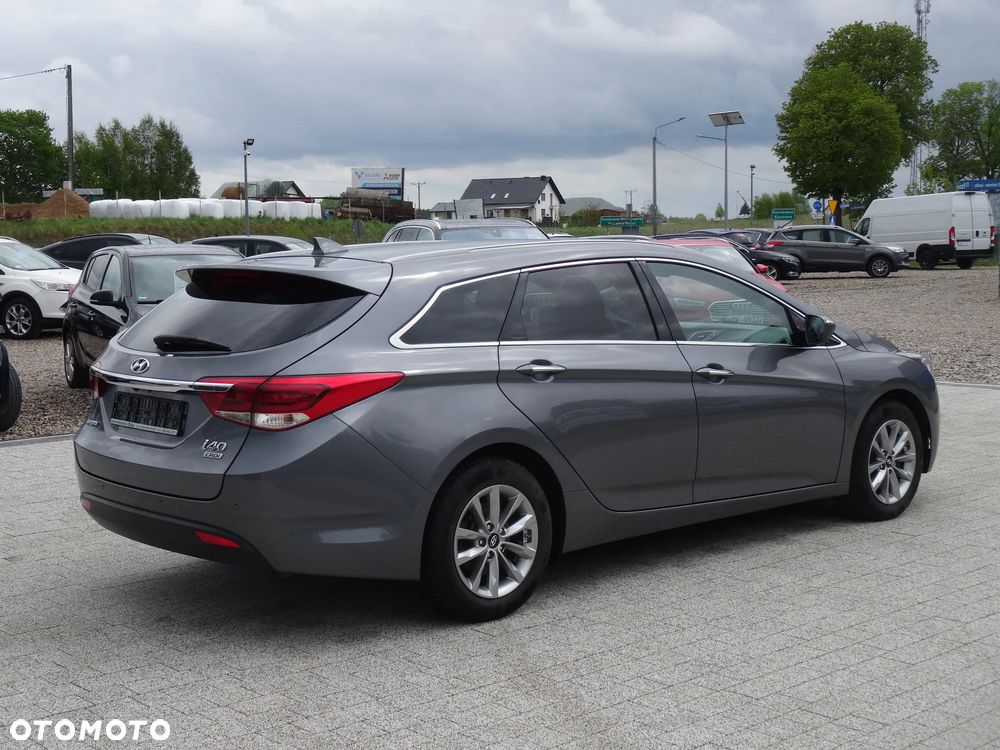 Hyundai i40 Kombi 1.7 CRDi DCT Style - 9