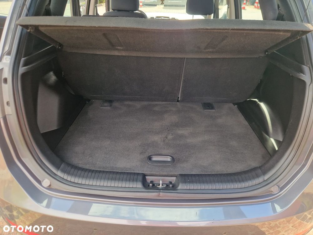 Hyundai ix20 1.6 Automatik Fifa World Cup Edition - 21