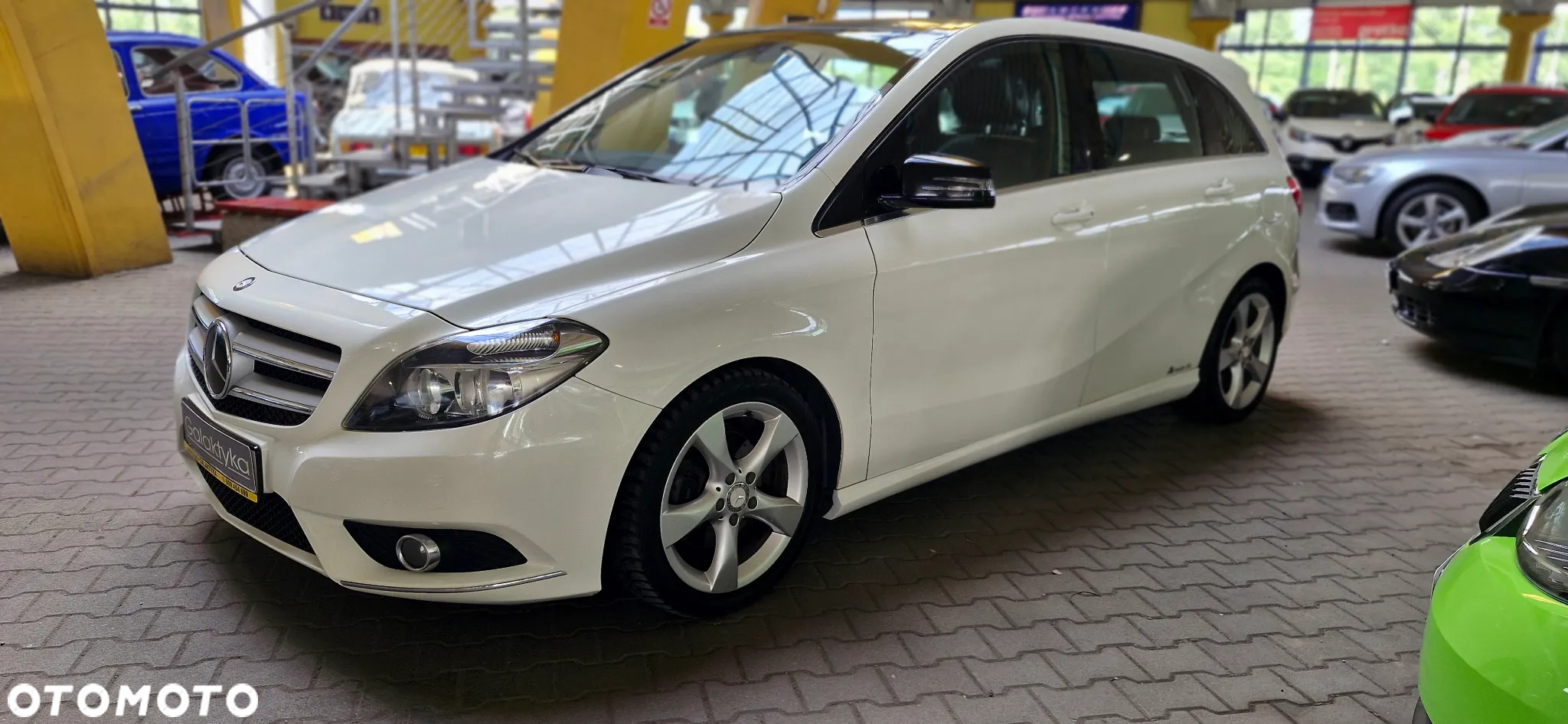Mercedes-Benz Klasa B 180 CDI (BlueEFFICIENCY) - 4