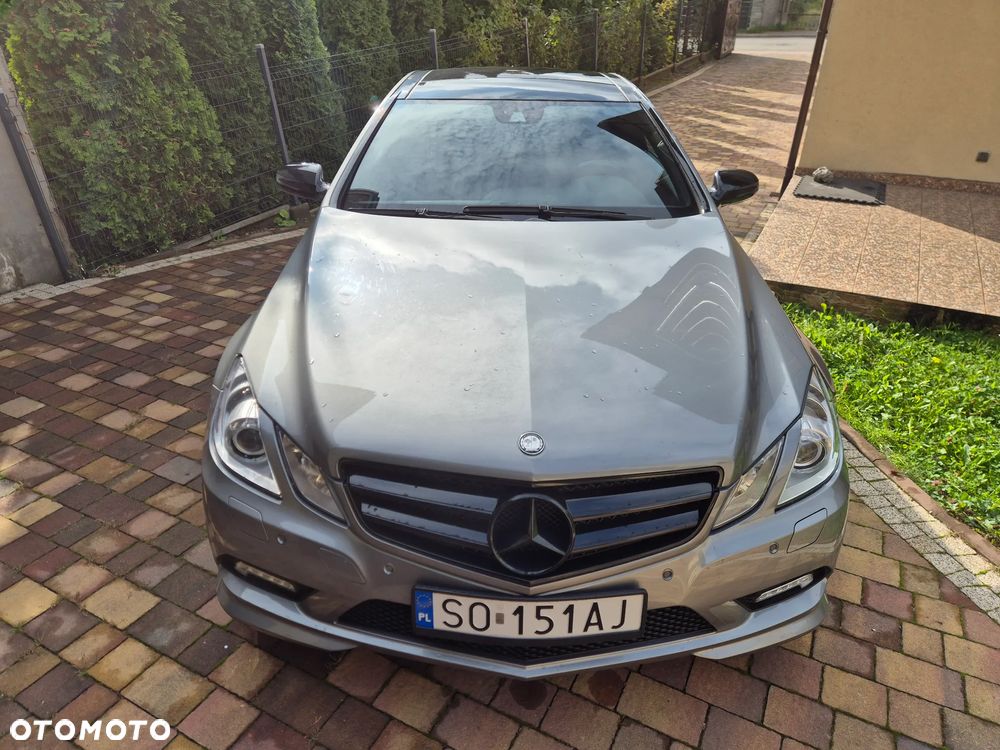 Mercedes-Benz Klasa E 350 CGI BlueEffICIENCY - 33