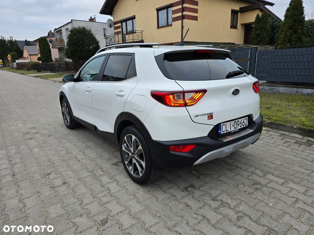 Kia Stonic 1.4 L - 4