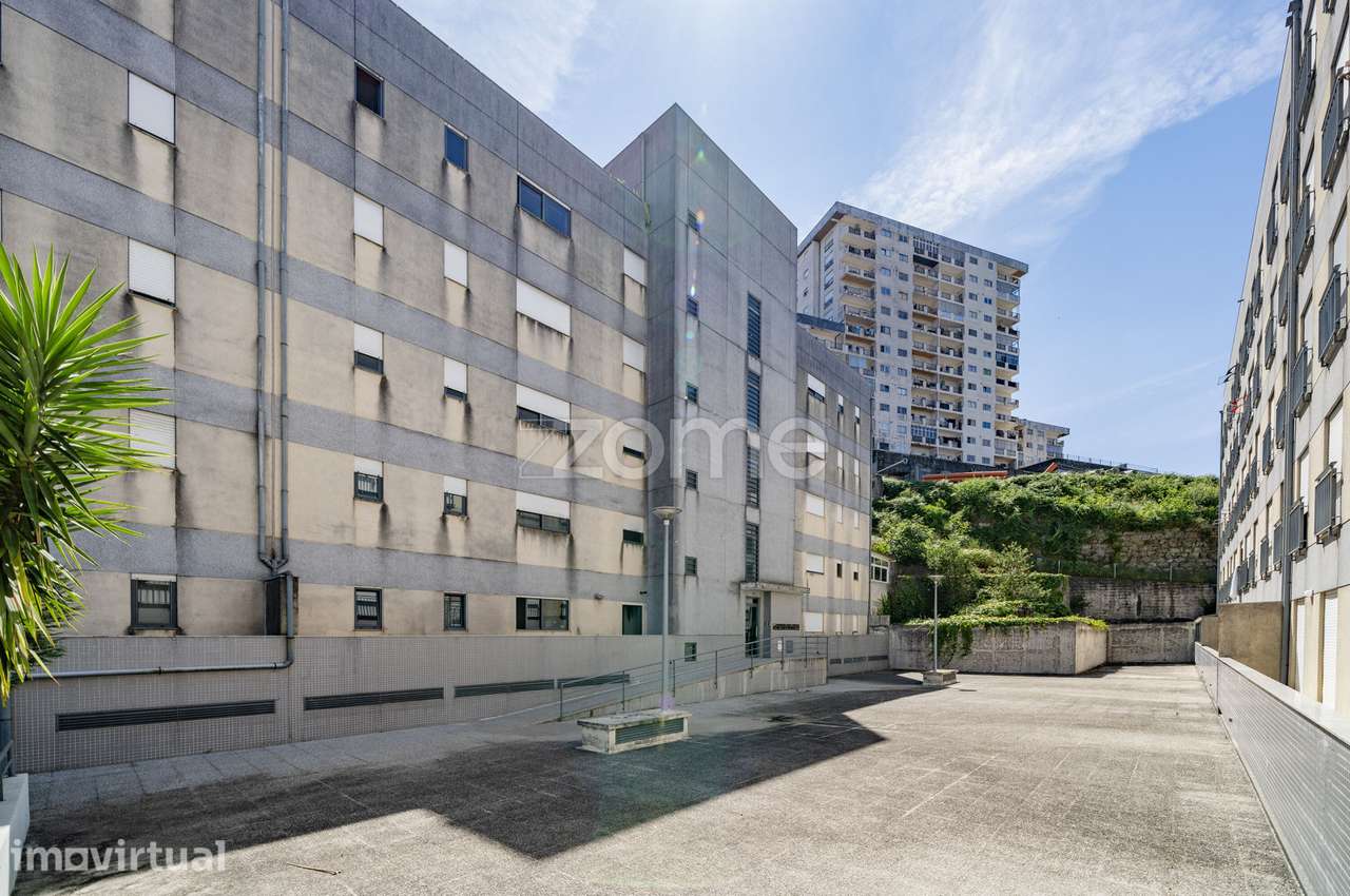 Apartamento T3 com 145m2 na Póvoa Lanhoso! - Grande imagem: 4/25