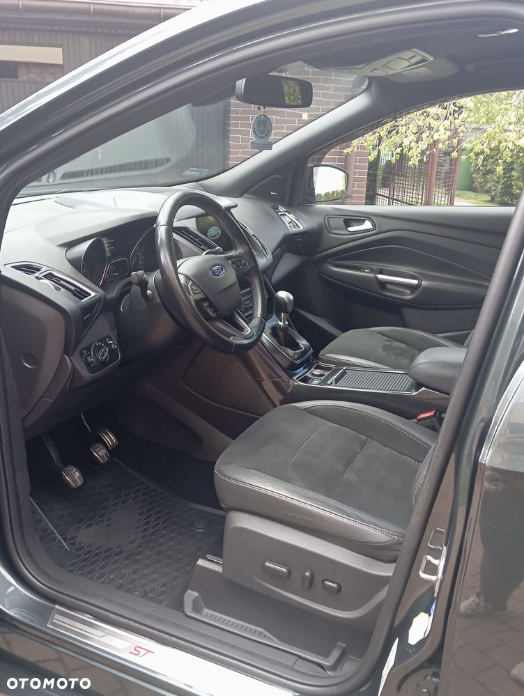 Ford Kuga 2.0 TDCi FWD ST-Line - 9
