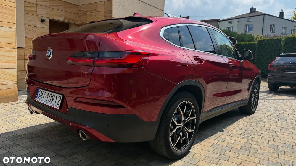 BMW X4 xDrive20i M Sport - 12
