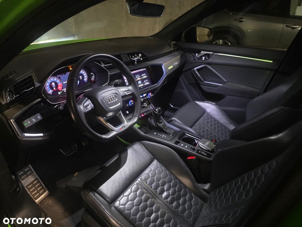 Audi RS Q3 - 12