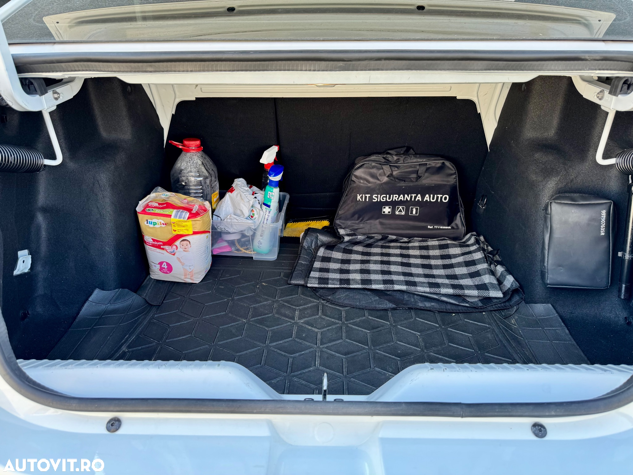 Dacia Logan ECO-G 100 MT6 Comfort - 25
