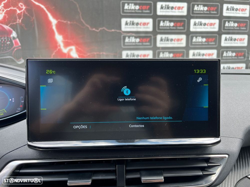 Peugeot 3008 225 e-EAT8 Allure - 36
