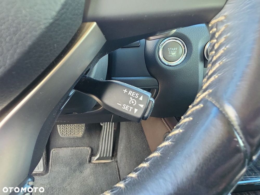 Lexus GS - 15