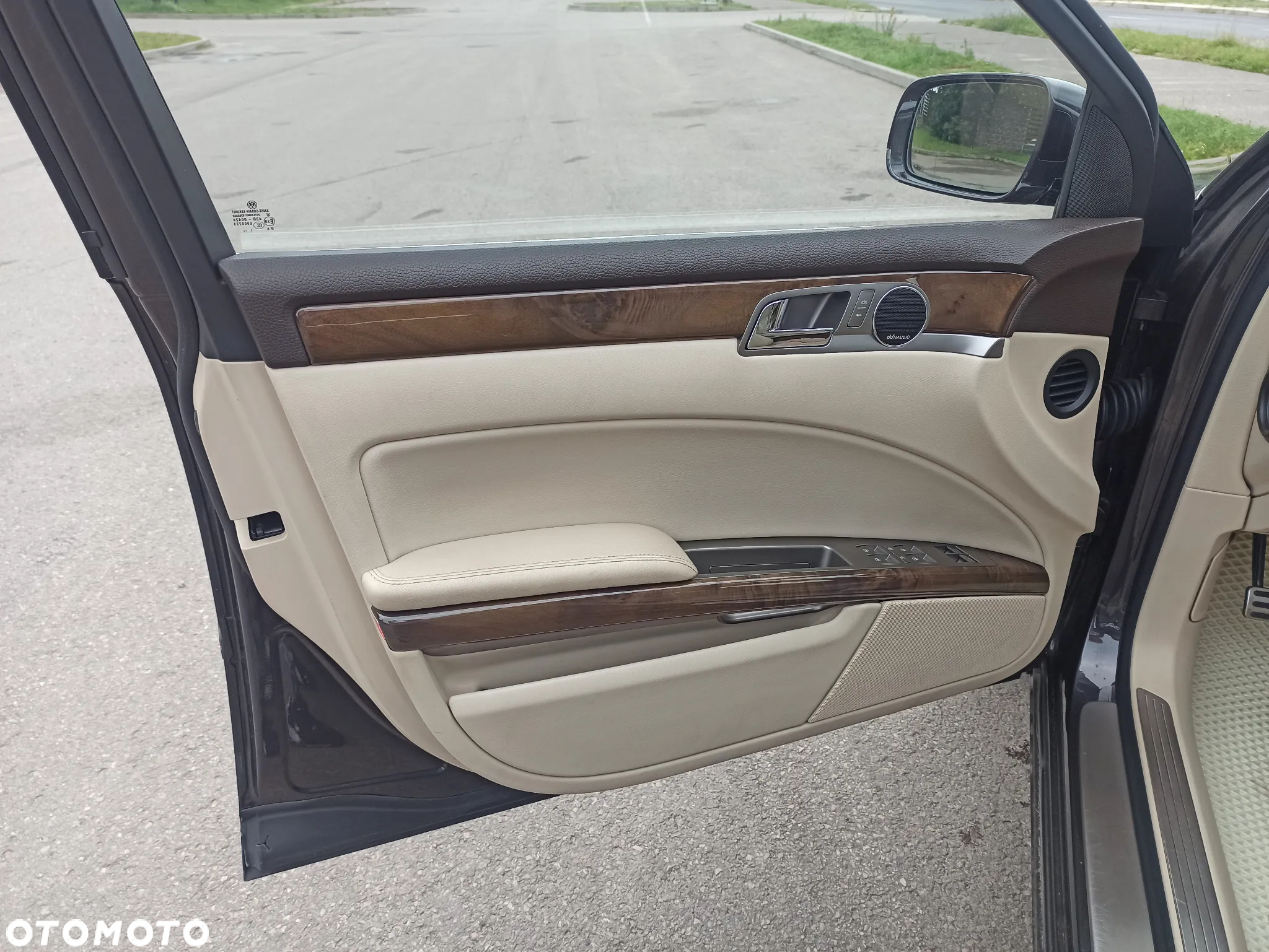 Volkswagen Phaeton 4.2 V8 4MOTION langer Radstand Automatik (4 Sitzer) - 8
