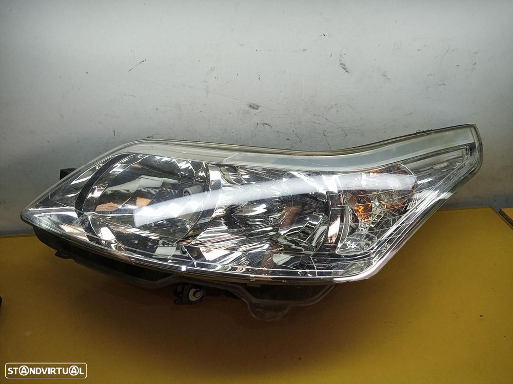FAROL ESQUERDO CITROEN C4 BERLINA - 1