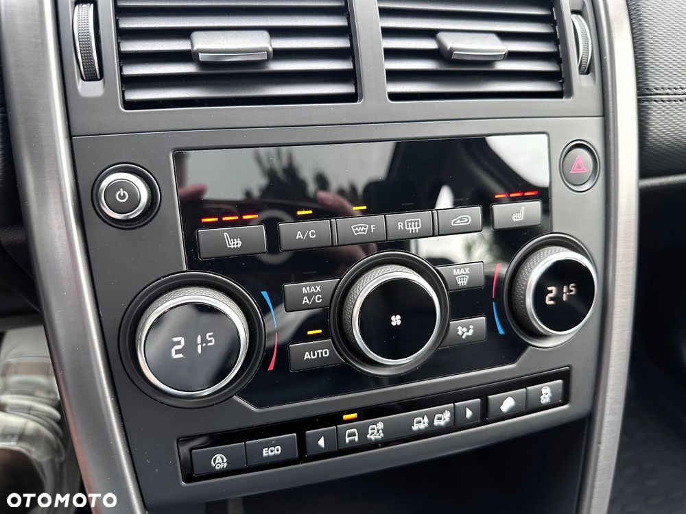Land Rover Discovery Sport D180 R-Dynamic HSE - 21