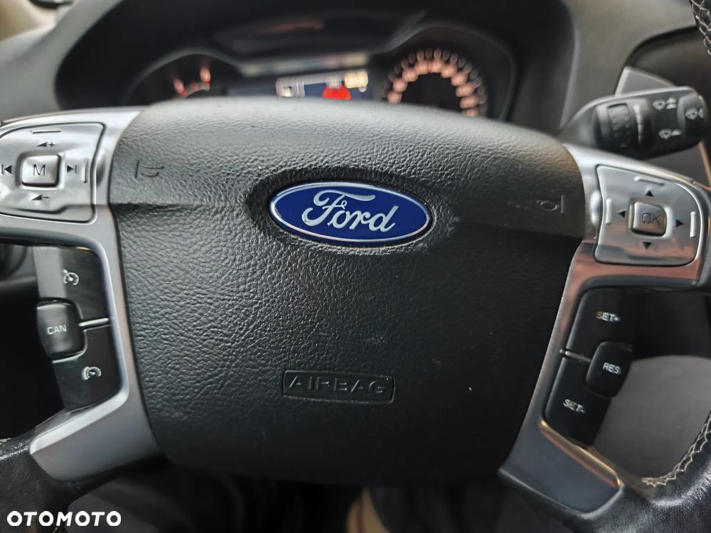 Ford Mondeo 2.0 TDCi Black Magic - 11