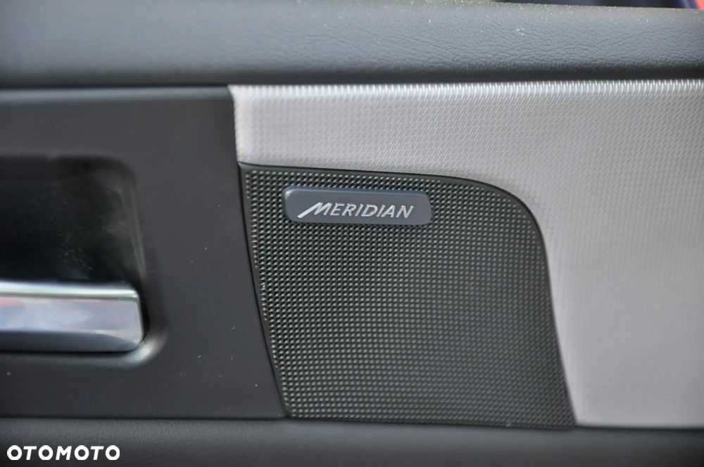 Jaguar XE 2.0 D AWD R-Sport - 26