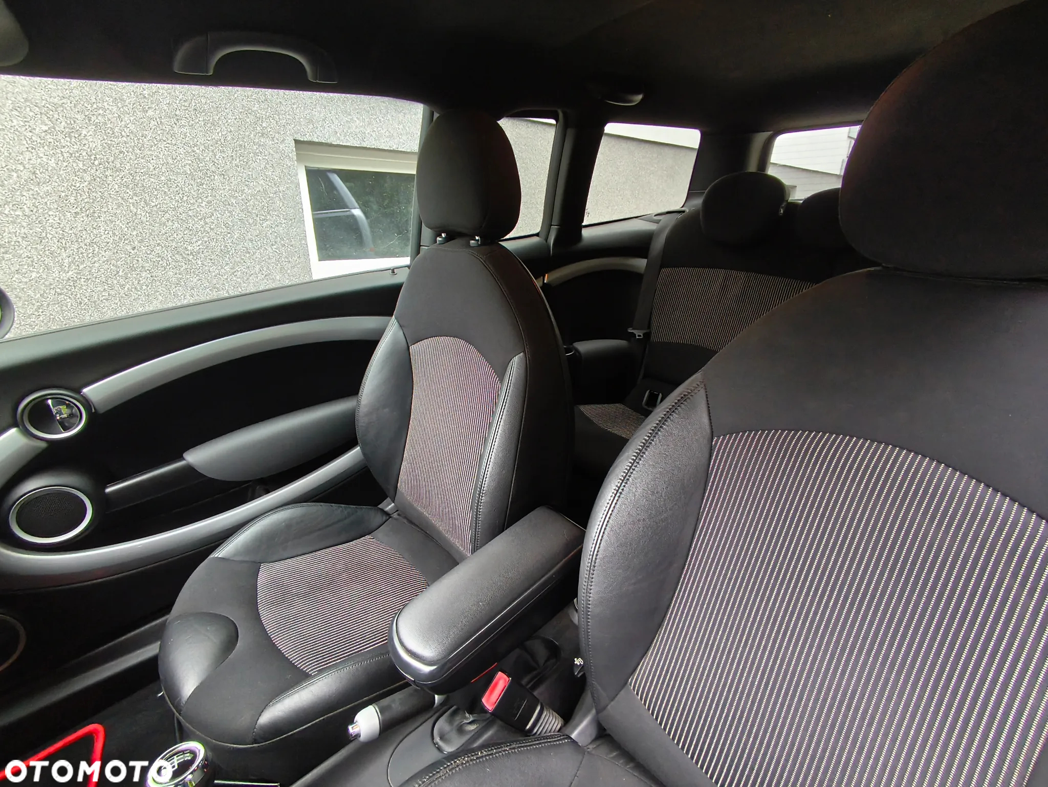 MINI Clubman Cooper - 8