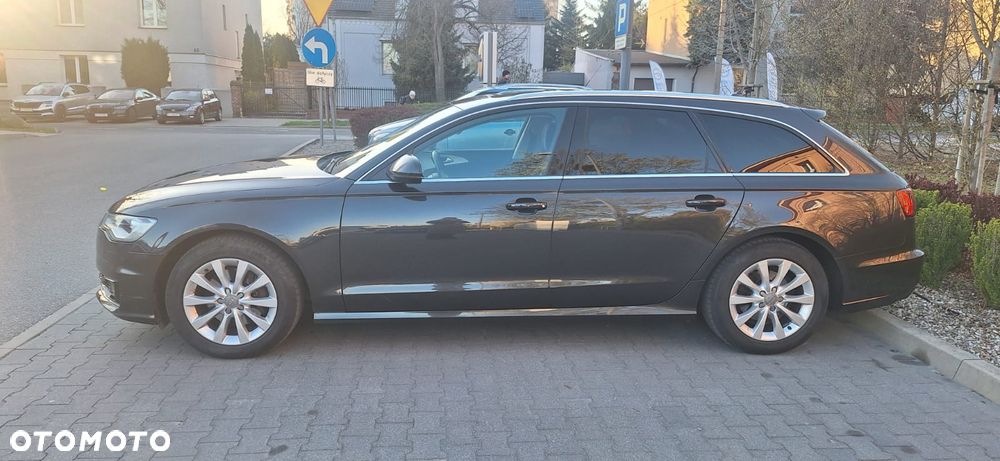Audi A6 Avant 2.0 TDI Ultra DPF S tronic - 2