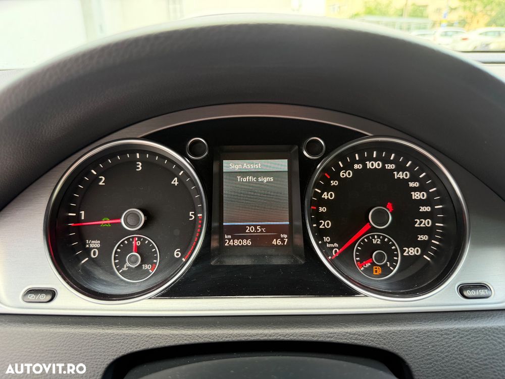 Volkswagen Passat CC 2.0 TDI BMT DSG - 33