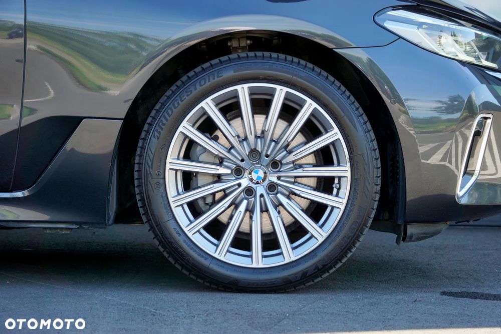 BMW 6GT 620d xDrive mHEV Luxury Line - 17